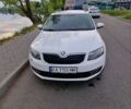 Белый Шкода Октавия, объемом двигателя 1.97 л и пробегом 200 тыс. км за 12000 $, фото 1 на Automoto.ua