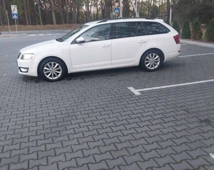 Шкода Октавия 2015 в Маневичах на Automoto.ua Белый Шкода Октавия, объемом двигателя 1.6 л и пробегом 303 тыс. км за 11400 $, фото 15 на Automoto.ua