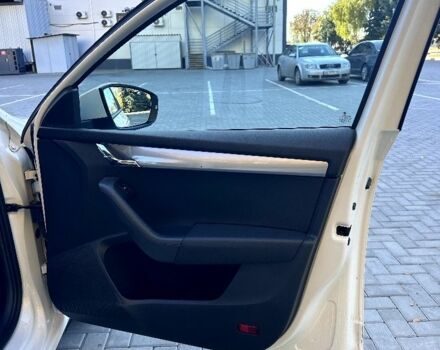 Білий Шкода Октавія, об'ємом двигуна 1.6 л та пробігом 189 тис. км за 10400 $, фото 10 на Automoto.ua