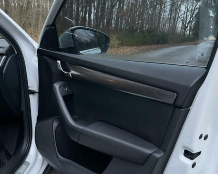 Білий Шкода Октавія, об'ємом двигуна 1.97 л та пробігом 278 тис. км за 13400 $, фото 11 на Automoto.ua