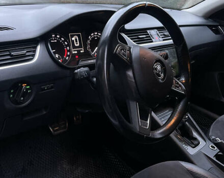 Білий Шкода Октавія, об'ємом двигуна 1.97 л та пробігом 278 тис. км за 13400 $, фото 6 на Automoto.ua