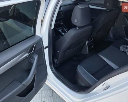 Білий Шкода Октавія, об'ємом двигуна 2 л та пробігом 230 тис. км за 12300 $, фото 15 на Automoto.ua