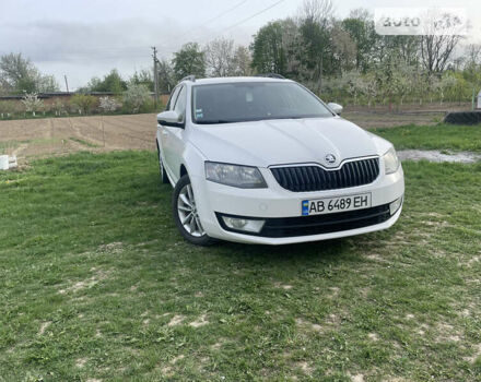 Білий Шкода Октавія, об'ємом двигуна 1.6 л та пробігом 355 тис. км за 10450 $, фото 2 на Automoto.ua