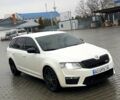 Белый Шкода Октавия, объемом двигателя 2 л и пробегом 320 тыс. км за 12800 $, фото 1 на Automoto.ua