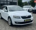 Білий Шкода Октавія, об'ємом двигуна 1.6 л та пробігом 295 тис. км за 11000 $, фото 1 на Automoto.ua