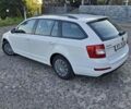 Белый Шкода Октавия, объемом двигателя 1.6 л и пробегом 330 тыс. км за 8750 $, фото 12 на Automoto.ua