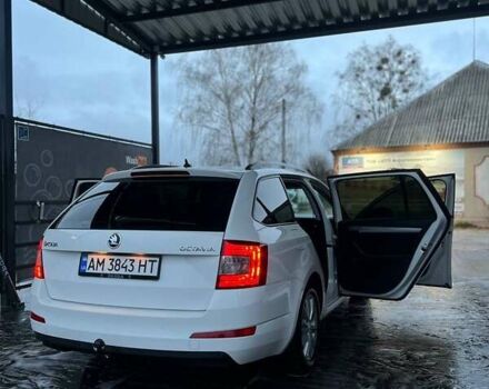 Белый Шкода Октавия, объемом двигателя 1.6 л и пробегом 179 тыс. км за 11200 $, фото 8 на Automoto.ua