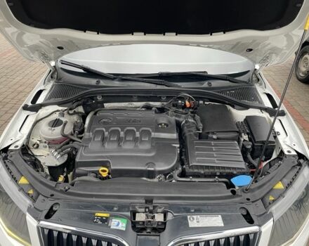Белый Шкода Октавия, объемом двигателя 2 л и пробегом 284 тыс. км за 14900 $, фото 12 на Automoto.ua