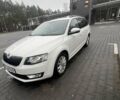 Білий Шкода Октавія, об'ємом двигуна 1.6 л та пробігом 305 тис. км за 11400 $, фото 1 на Automoto.ua