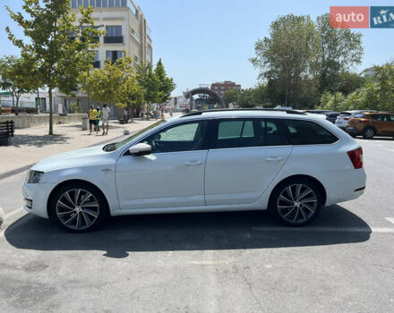 Білий Шкода Октавія, об'ємом двигуна 1.97 л та пробігом 245 тис. км за 12500 $, фото 25 на Automoto.ua
