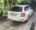 Белый Шкода Октавия, объемом двигателя 1.6 л и пробегом 365 тыс. км за 12200 $, фото 4 на Automoto.ua