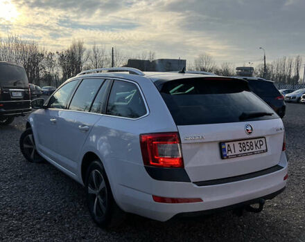 Белый Шкода Октавия, объемом двигателя 1.6 л и пробегом 307 тыс. км за 9900 $, фото 5 на Automoto.ua