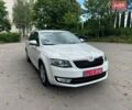 Белый Шкода Октавия, объемом двигателя 1.6 л и пробегом 218 тыс. км за 10999 $, фото 2 на Automoto.ua
