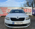 Белый Шкода Октавия, объемом двигателя 1.6 л и пробегом 307 тыс. км за 9900 $, фото 1 на Automoto.ua