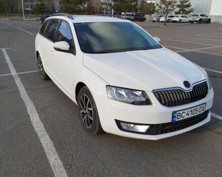 Белый Шкода Октавия, объемом двигателя 1.6 л и пробегом 182 тыс. км за 11000 $, фото 3 на Automoto.ua