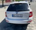 Білий Шкода Октавія, об'ємом двигуна 1.6 л та пробігом 271 тис. км за 10500 $, фото 2 на Automoto.ua