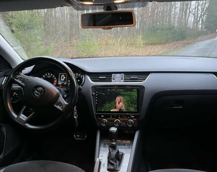 Білий Шкода Октавія, об'ємом двигуна 1.97 л та пробігом 278 тис. км за 13400 $, фото 7 на Automoto.ua