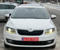 Белый Шкода Октавия, объемом двигателя 2 л и пробегом 238 тыс. км за 14500 $, фото 1 на Automoto.ua