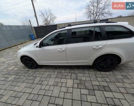 Белый Шкода Октавия, объемом двигателя 1.6 л и пробегом 299 тыс. км за 9000 $, фото 14 на Automoto.ua