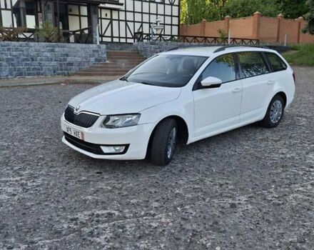 Белый Шкода Октавия, объемом двигателя 1.6 л и пробегом 330 тыс. км за 8750 $, фото 5 на Automoto.ua