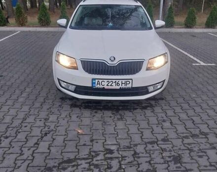 Шкода Октавия 2015 в Маневичах на Automoto.ua Белый Шкода Октавия, объемом двигателя 1.6 л и пробегом 303 тыс. км за 11400 $, фото 10 на Automoto.ua
