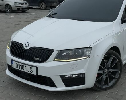 Белый Шкода Октавия, объемом двигателя 2 л и пробегом 269 тыс. км за 14999 $, фото 2 на Automoto.ua