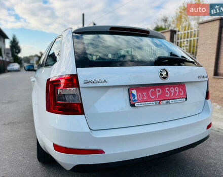 Шкода Октавия 2016 в Тячеве на Automoto.ua Белый Шкода Октавия, объемом двигателя 2 л и пробегом 228 тыс. км за 11700 $, фото 70 на Automoto.ua