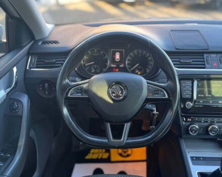 Белый Шкода Октавия, объемом двигателя 1.4 л и пробегом 235 тыс. км за 10450 $, фото 10 на Automoto.ua