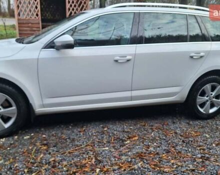 Белый Шкода Октавия, объемом двигателя 2 л и пробегом 294 тыс. км за 12900 $, фото 4 на Automoto.ua