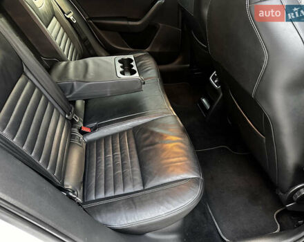 Білий Шкода Октавія, об'ємом двигуна 2 л та пробігом 255 тис. км за 13900 $, фото 30 на Automoto.ua