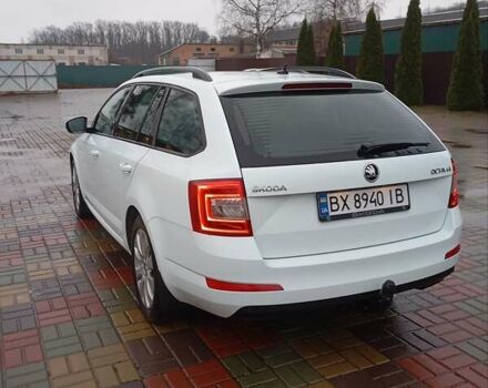 Білий Шкода Октавія, об'ємом двигуна 1.6 л та пробігом 260 тис. км за 12600 $, фото 10 на Automoto.ua