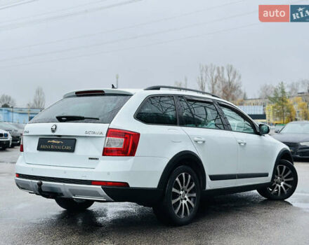 Белый Шкода Октавия, объемом двигателя 1.97 л и пробегом 303 тыс. км за 13900 $, фото 1 на Automoto.ua