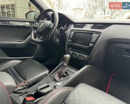 Белый Шкода Октавия, объемом двигателя 1.97 л и пробегом 268 тыс. км за 14500 $, фото 47 на Automoto.ua