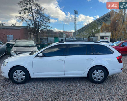 Білий Шкода Октавія, об'ємом двигуна 1.6 л та пробігом 182 тис. км за 10500 $, фото 7 на Automoto.ua