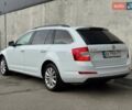 Белый Шкода Октавия, объемом двигателя 1.8 л и пробегом 210 тыс. км за 12900 $, фото 12 на Automoto.ua