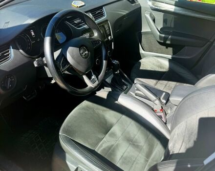 Белый Шкода Октавия, объемом двигателя 2 л и пробегом 220 тыс. км за 15999 $, фото 7 на Automoto.ua
