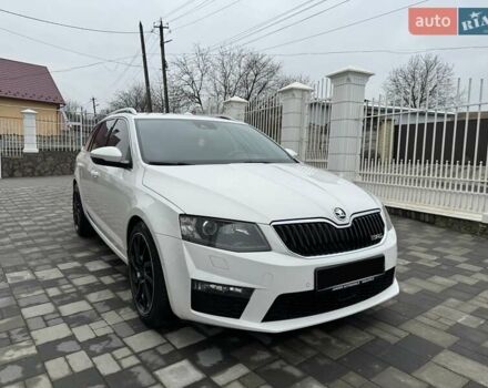 Белый Шкода Октавия, объемом двигателя 1.97 л и пробегом 268 тыс. км за 14500 $, фото 4 на Automoto.ua