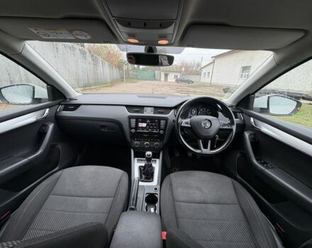Белый Шкода Октавия, объемом двигателя 1.6 л и пробегом 139 тыс. км за 4300 $, фото 8 на Automoto.ua