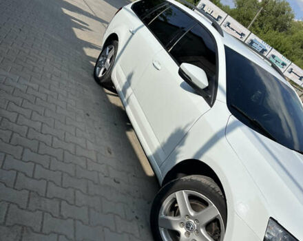 Шкода Октавія 2016 у Вінниці на Automoto.ua Білий Шкода Октавія, об'ємом двигуна 1.6 л та пробігом 270 тис. км за 10700 $, фото 10 на Automoto.ua