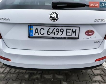 Білий Шкода Октавія, об'ємом двигуна 1.6 л та пробігом 280 тис. км за 11800 $, фото 20 на Automoto.ua