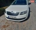 Білий Шкода Октавія, об'ємом двигуна 1.6 л та пробігом 330 тис. км за 10500 $, фото 1 на Automoto.ua