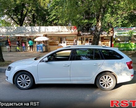 Белый Шкода Октавия, объемом двигателя 2 л и пробегом 339 тыс. км за 12000 $, фото 1 на Automoto.ua