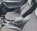 Белый Шкода Октавия, объемом двигателя 2 л и пробегом 294 тыс. км за 12900 $, фото 11 на Automoto.ua