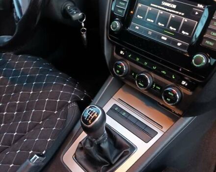 Шкода Октавия 2016 в Хмельницком на Automoto.ua Белый Шкода Октавия, объемом двигателя 1.4 л и пробегом 257 тыс. км за 8400 $, фото 11 на Automoto.ua