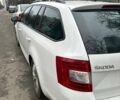 Білий Шкода Октавія, об'ємом двигуна 1.6 л та пробігом 180 тис. км за 10500 $, фото 4 на Automoto.ua