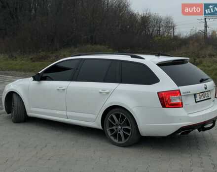 Белый Шкода Октавия, объемом двигателя 2 л и пробегом 269 тыс. км за 14999 $, фото 33 на Automoto.ua