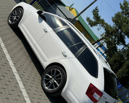 Шкода Октавия 2016 в Турийск на Automoto.ua Белый Шкода Октавия, объемом двигателя 1.97 л и пробегом 321 тыс. км за 11299 $, фото 5 на Automoto.ua