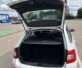 Белый Шкода Октавия, объемом двигателя 1.6 л и пробегом 254 тыс. км за 12000 $, фото 6 на Automoto.ua
