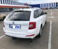 Белый Шкода Октавия, объемом двигателя 2 л и пробегом 246 тыс. км за 13400 $, фото 3 на Automoto.ua