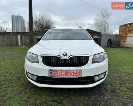 Белый Шкода Октавия, объемом двигателя 1.6 л и пробегом 192 тыс. км за 10900 $, фото 2 на Automoto.ua